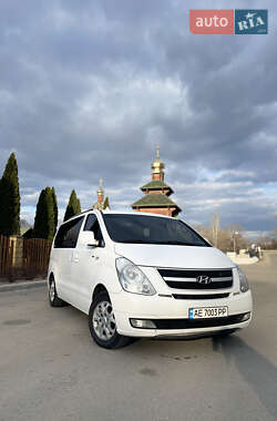 Минивэн Hyundai H-1 2008 в Днепре