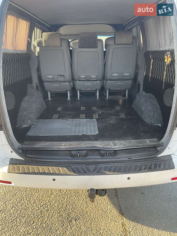 Мінівен Hyundai H-1 2008 в Дніпрі