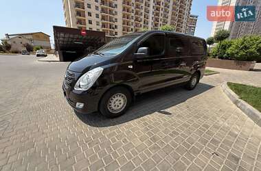 Грузовой фургон Hyundai H-1 2009 в Одессе