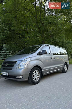 Мінівен Hyundai H-1 2012 в Львові