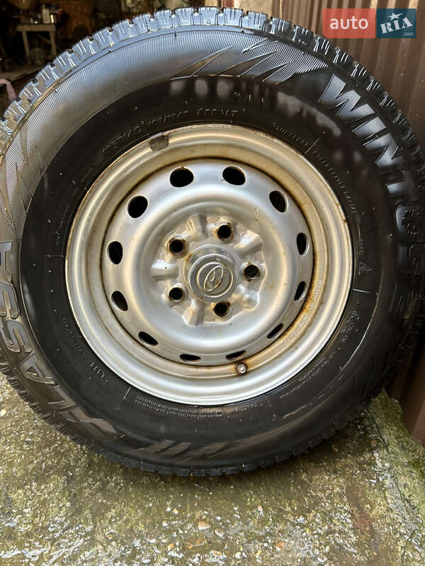 Минивэн Hyundai H-1 2000 в Хусте фото 4 Минивэн Hyundai H-1 2000 в Хусте