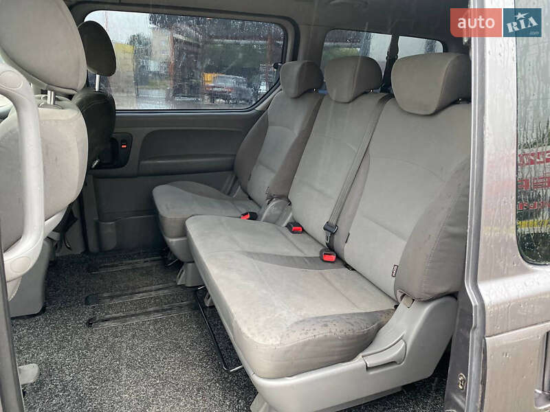 Минивэн Hyundai H-1 2010 в Василькове