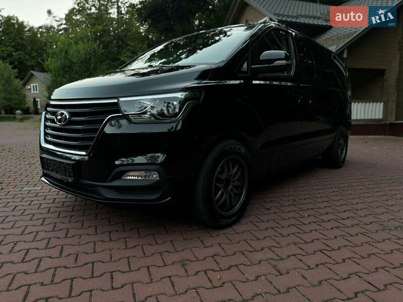 Минивэн Hyundai H-1 2019 в Виннице