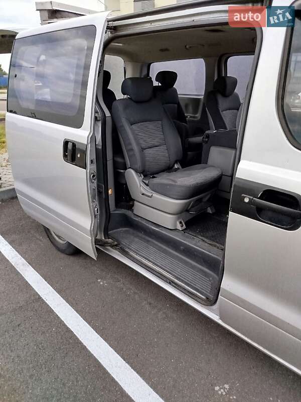 Минивэн Hyundai H-1 2008 в Киеве фото 7 Минивэн Hyundai H-1 2008 в Киеве