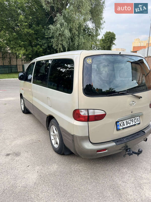 Мінівен Hyundai H-1 2004 в Броварах