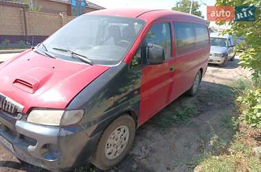 Минивэн Hyundai H-1 2006 в 