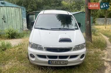 Мінівен Hyundai H-1 2001 в Києві