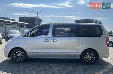 Минивэн Hyundai H-1 2008 в 