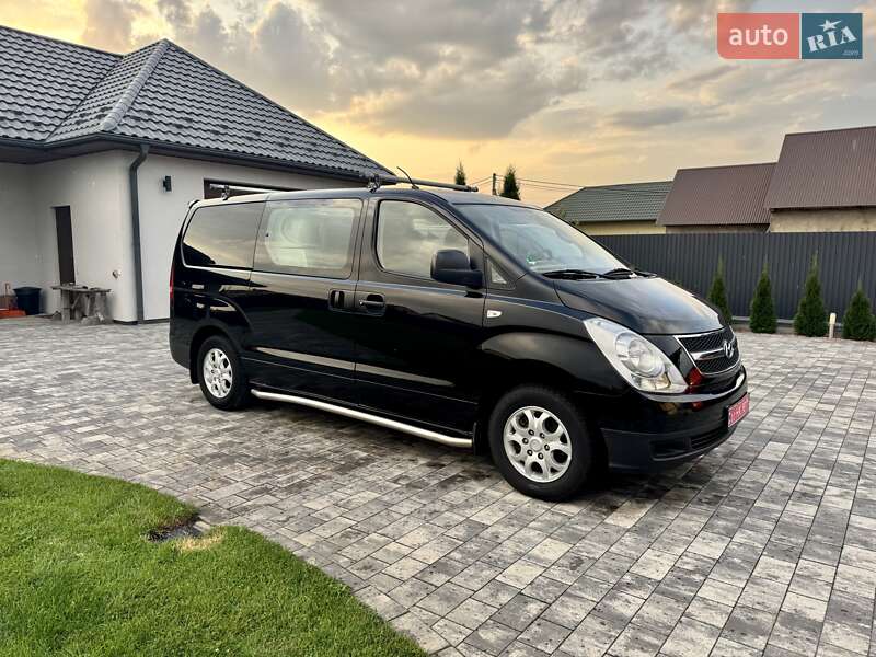 Минивэн Hyundai H-1 2011 в Ковеле