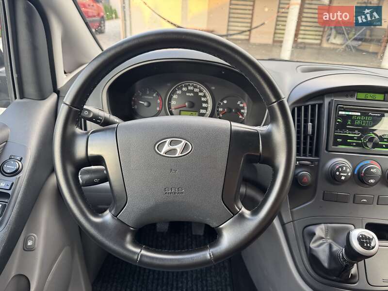 Минивэн Hyundai H-1 2011 в Ковеле