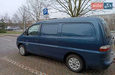Грузовой фургон Hyundai H-1 2007 в 