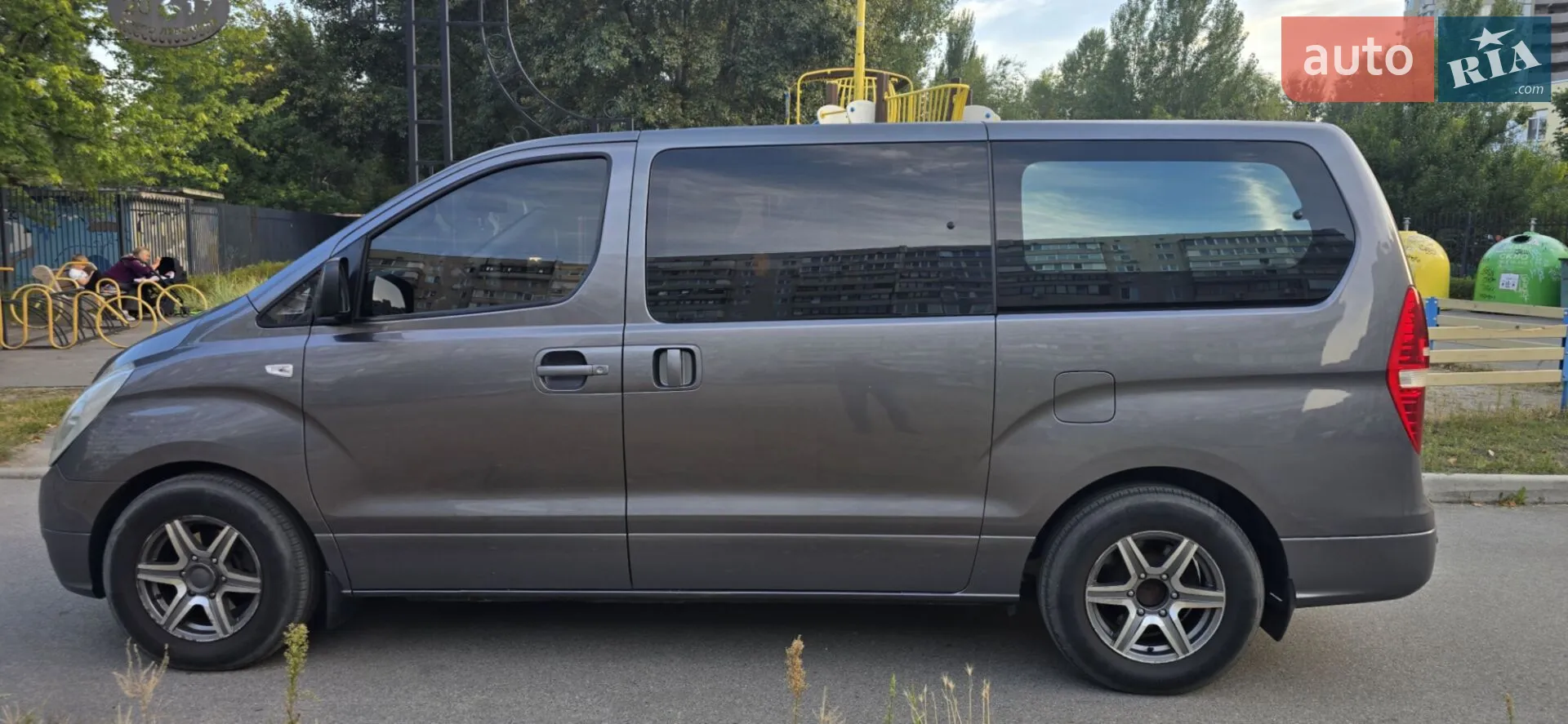 2010 Hyundai Starex (H-1) - мініатюра 8