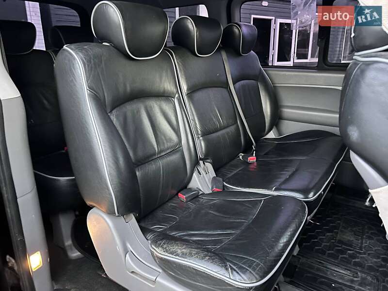 Минивэн Hyundai H-1 2012 в Одессе