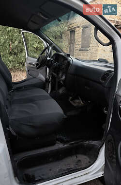 Грузовой фургон Hyundai H-1 2005 в 