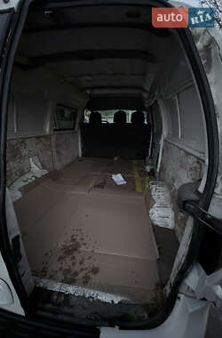 Грузовой фургон Hyundai H-1 2005 в 