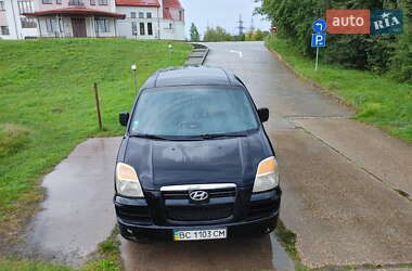 Минивэн Hyundai H-1 2005 в 