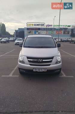 Минивэн Hyundai H-1 2008 в Одессе