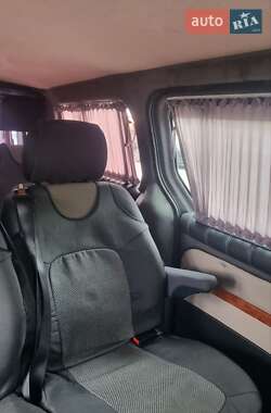 Минивэн Hyundai H-1 2008 в 