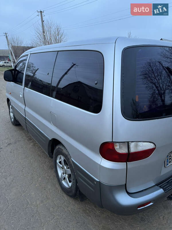 Минивэн Hyundai H-1 1999 в Одессе
