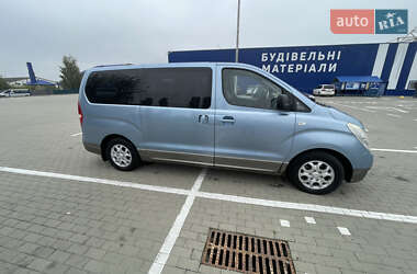 Минивэн Hyundai H-1 2008 в 
