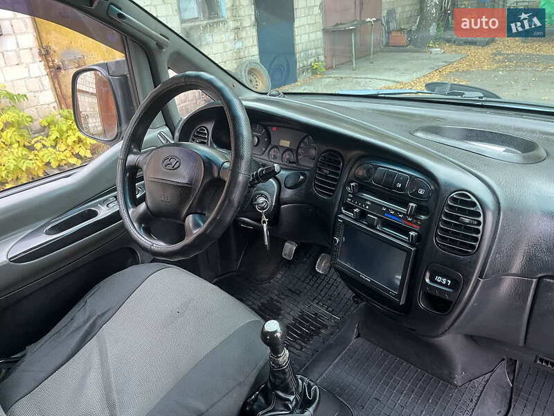 Вантажний фургон Hyundai H-1 2006 в Білій Церкві фото 8 Вантажний фургон Hyundai H-1 2006 в Білій Церкві
