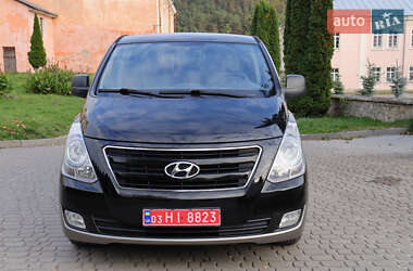Мінівен Hyundai H-1 2016 в 