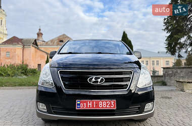 Мінівен Hyundai H-1 2016 в 
