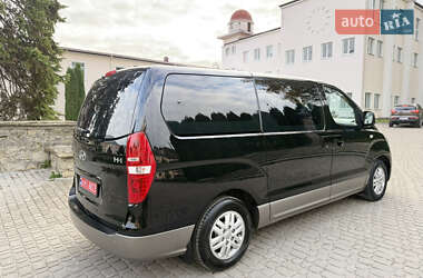 Мінівен Hyundai H-1 2016 в 