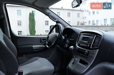 Мінівен Hyundai H-1 2016 в 