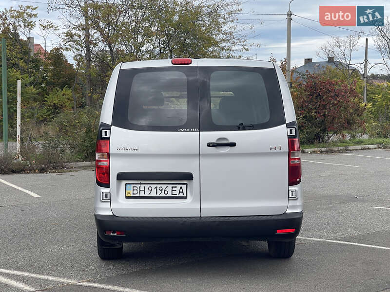 Грузовой фургон Hyundai H-1 2008 в Одессе