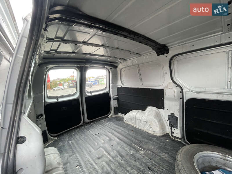 Грузовой фургон Hyundai H-1 2008 в Одессе