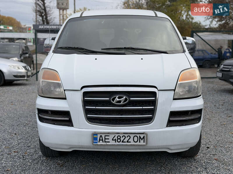 Вантажний фургон Hyundai H-1 2007 в Дніпрі фото 5 Вантажний фургон Hyundai H-1 2007 в Дніпрі