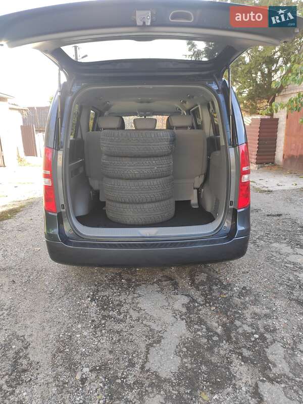 Мінівен Hyundai H-1 2014 в Запоріжжі фото 21 Мінівен Hyundai H-1 2014 в Запоріжжі