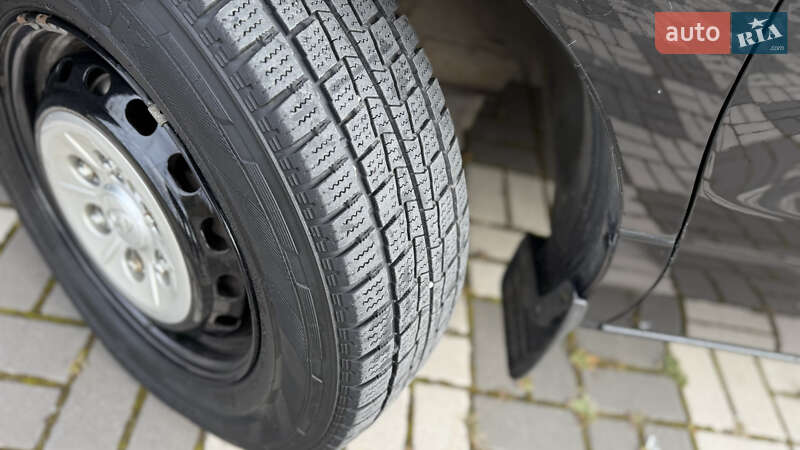 Мінівен Hyundai H-1 2011 в Львові фото 3 Мінівен Hyundai H-1 2011 в Львові