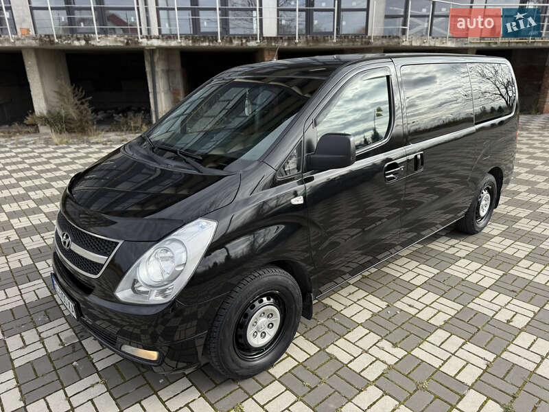 Мінівен Hyundai H-1 2011 в Львові фото 17 Мінівен Hyundai H-1 2011 в Львові