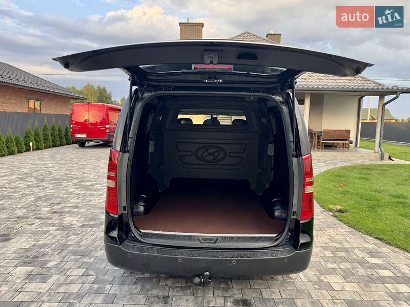 Минивэн Hyundai H-1 2011 в Ковеле