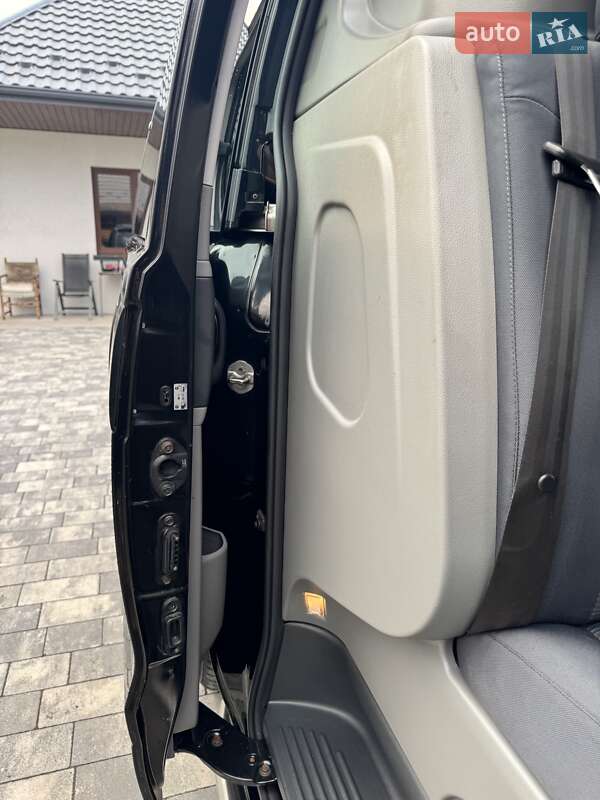 Минивэн Hyundai H-1 2011 в Ковеле