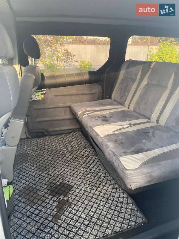 Мінівен Hyundai H-1 2008 в Дніпрі фото 7 Мінівен Hyundai H-1 2008 в Дніпрі