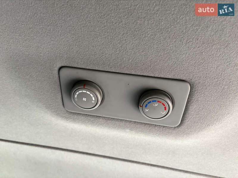 Минивэн Hyundai H-1 2012 в Змиеве