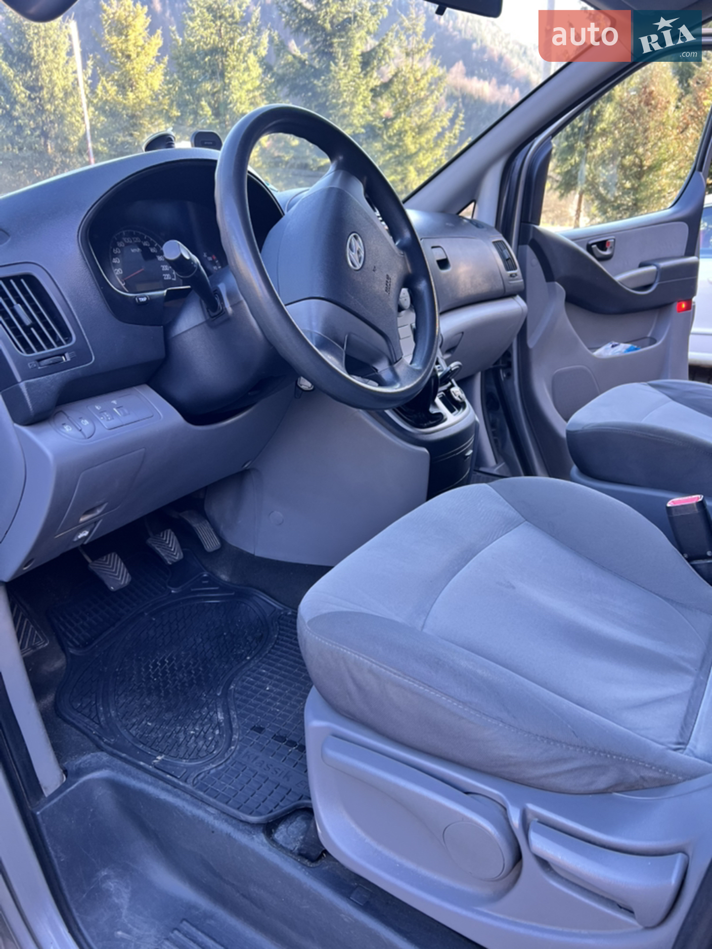 2011 Hyundai Starex (H-1) - мініатюра 12