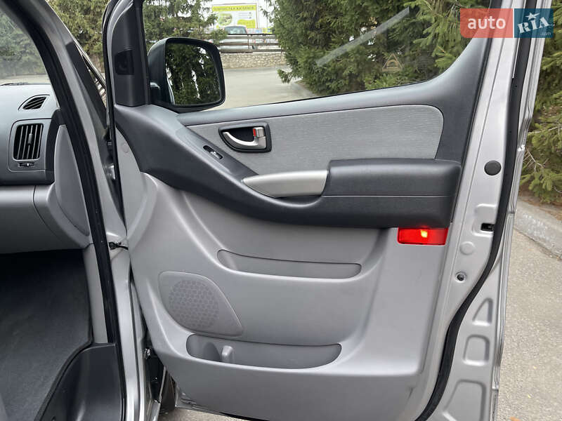 Мінівен Hyundai H-1 2015 в Тернополі фото 34 Мінівен Hyundai H-1 2015 в Тернополі