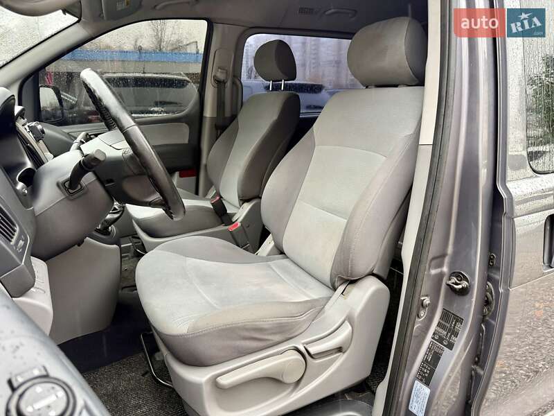Мінівен Hyundai H-1 2009 в Харкові