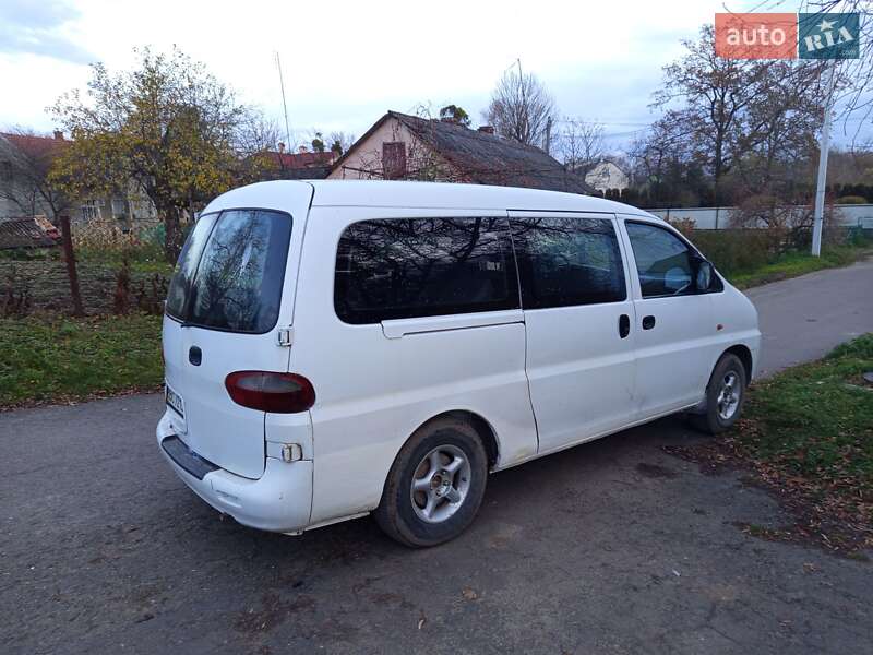 Мінівен Hyundai H-1 1999 в Рудки