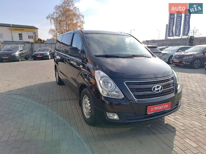 Минивэн Hyundai H-1 2016 в Полтаве