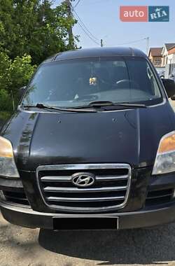 Минивэн Hyundai H-1 2007 в Вишневом
