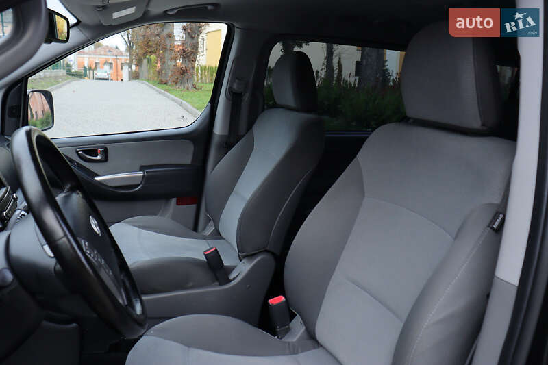 Минивэн Hyundai H-1 2016 в Тернополе фото 126 Минивэн Hyundai H-1 2016 в Тернополе