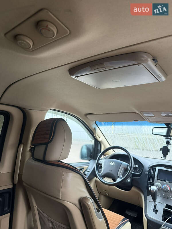 Минивэн Hyundai H-1 2015 в Житомире