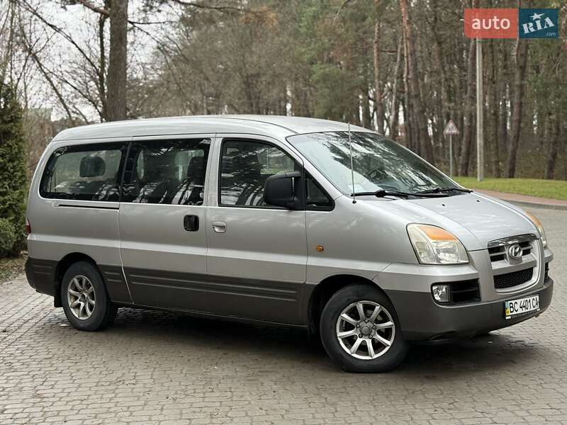 Минивэн Hyundai H-1 2005 в Львове
