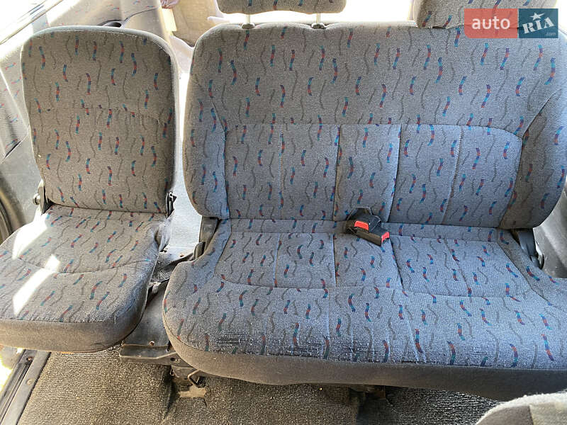 Минивэн Hyundai H-1 2005 в Луцке