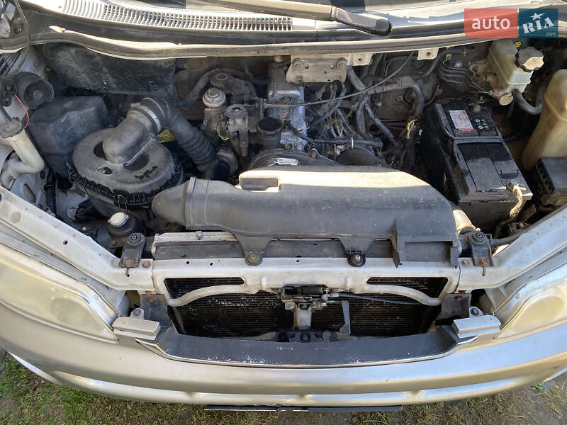 Минивэн Hyundai H-1 2005 в Луцке